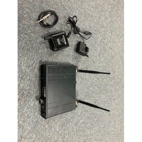 Line 6 guitar wireless 2.4ghz (Pre-owned)